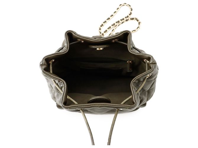 Borsa a mano Chanel in pelle kaki Cachi - vista 5
