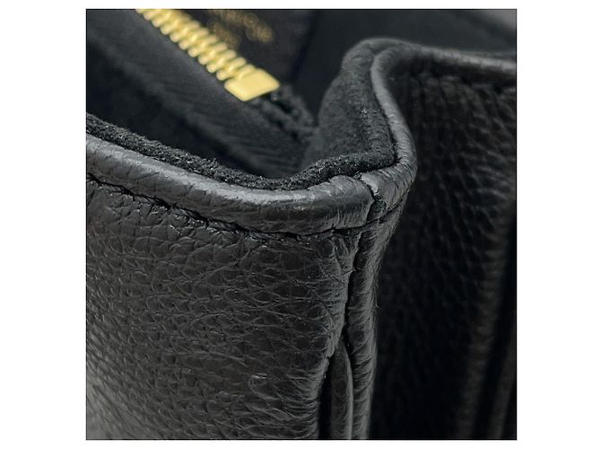 Louis Vuitton Monogram Empreinte Pochette Métis EW Nero - vista 10