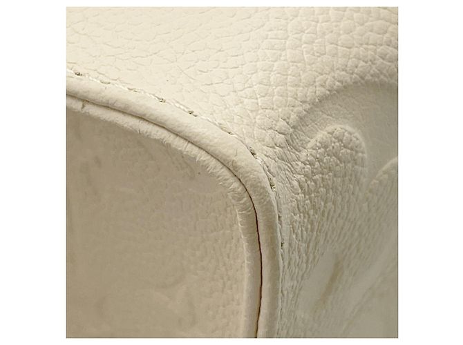 Borsa Louis Vuitton Monogram Empreinte OnTheGo PM - vista 10