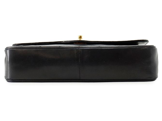 Timeless Borsa a tracolla con catena Chanel Matelassé Nero - vista 3