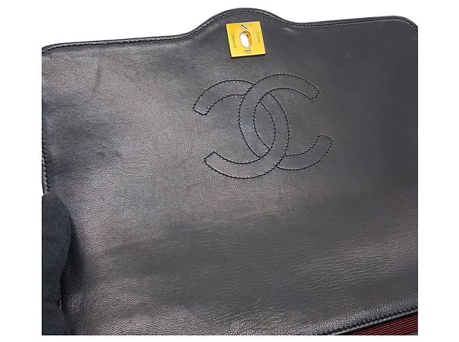 Timeless Borsa a tracolla con catena Chanel Matelassé Nero - vista 8