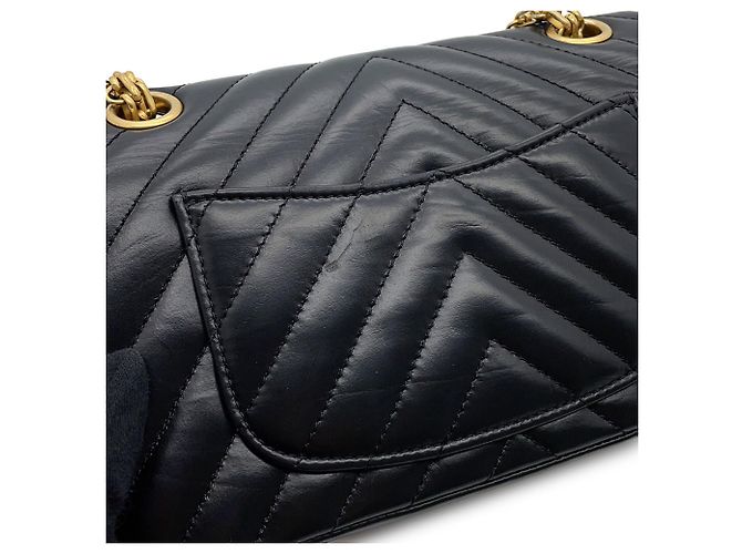 Chanel 2.55 Mini Schultertasche aus gealtertem Kalbsleder Schwarz - Ansicht 11