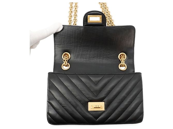 Chanel 2.55 Mini Schultertasche aus gealtertem Kalbsleder Schwarz - Ansicht 6