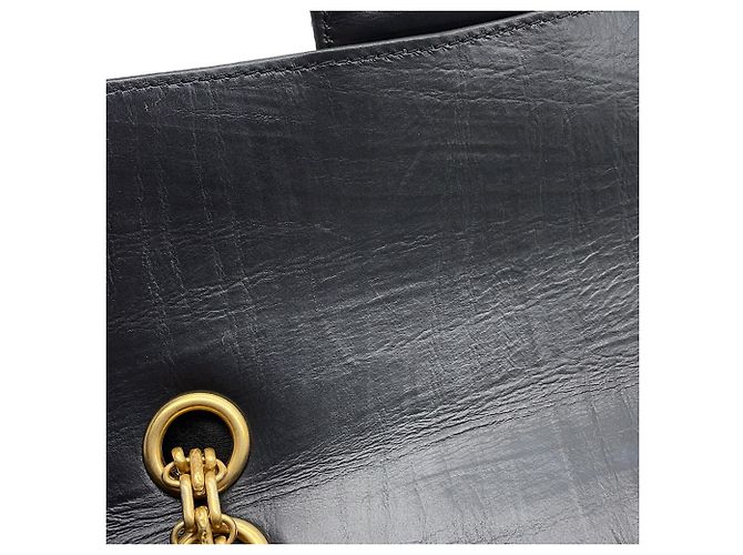 Chanel 2.55 Mini Schultertasche aus gealtertem Kalbsleder Schwarz - Ansicht 9