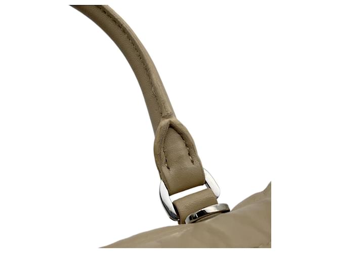 Borsa a mano in pelle Prada Triangle Beige - vista 11