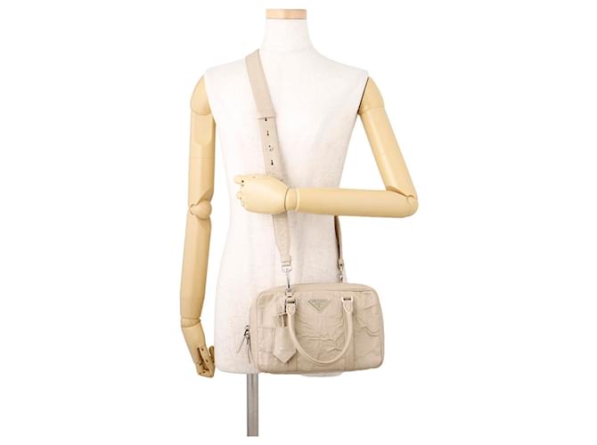 Borsa a mano in pelle Prada Triangle Beige - vista 5