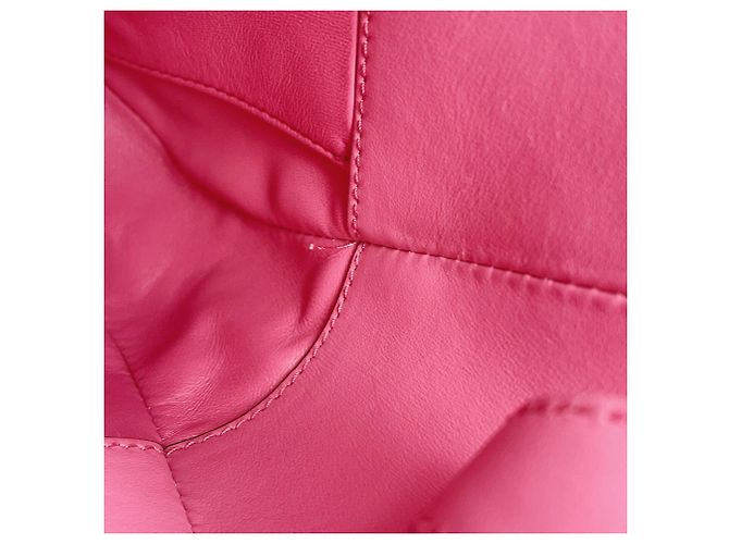 Borsa a tracolla Prada Triangle Cleo in pelle di vitello rosa - vista 10