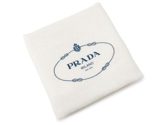 Borsa a tracolla Prada Triangle Cleo in pelle di vitello rosa - vista 17