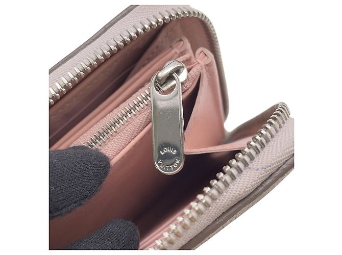 Louis Vuitton Monogram Mahina Zippy Wallet - Ansicht 13