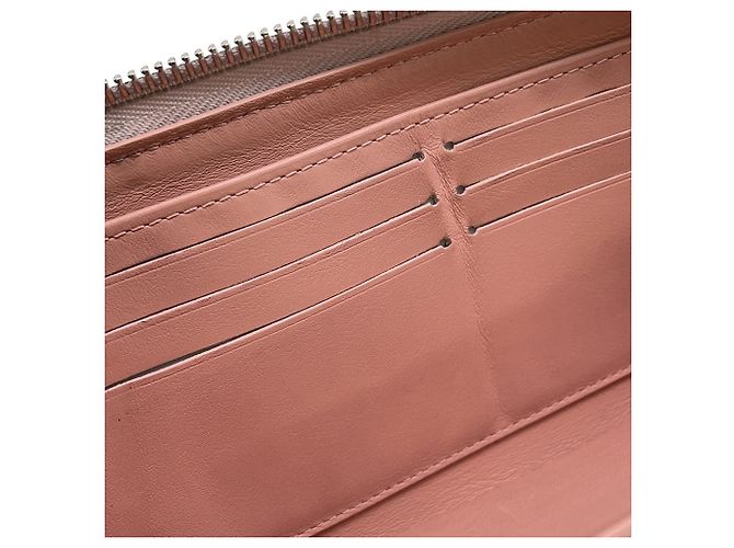 Louis Vuitton Monogram Mahina Zippy Wallet - Ansicht 8