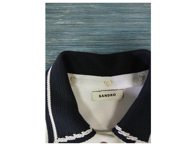 Vestido plisado sin mangas blanco de Sandro con cuello azul marino - vista 2