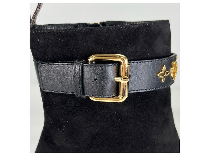 Bottines en cuir daim Louis Vuitton 1A965S Noir - vue 8
