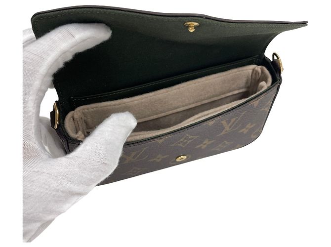 Louis Vuitton Borsa a tracolla Monogram Felicie Strap and Go Multicolore - vista 6