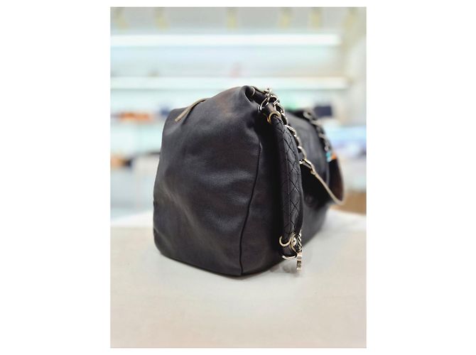 Chanel Limitierte Edition Black CC Timeless Hobo Schultertasche Schwarz - Ansicht 12