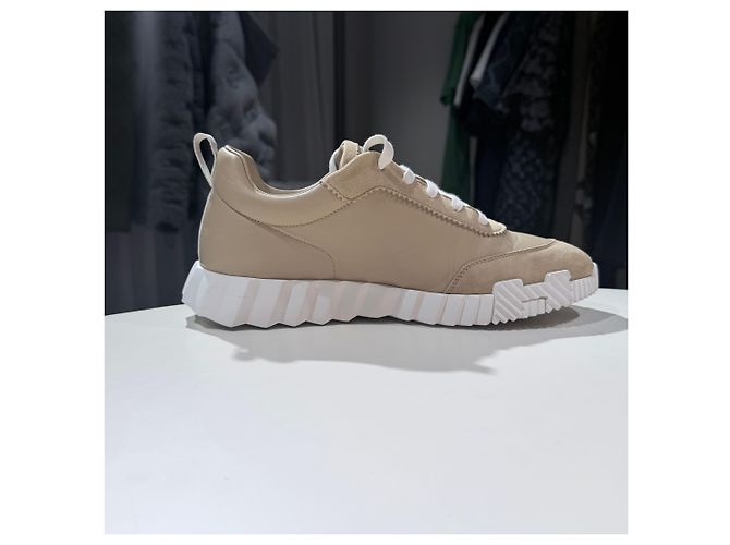 Hermès Bouncing Sneakers
Sneakers in camoscio di vitello Marrone - vista 6