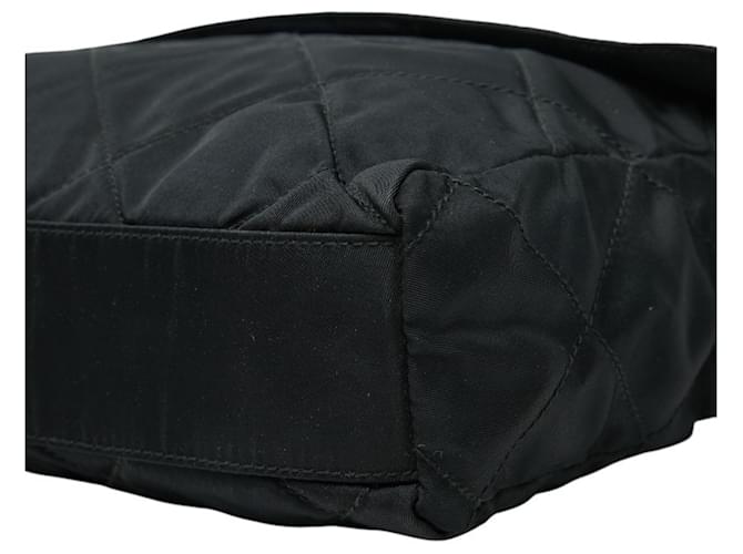 Borsa a tracolla con catena e placca logo Triangle Prada Nero D'oro - vista 4