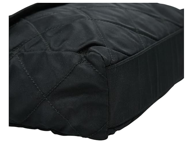 Borsa a tracolla con catena e placca logo Triangle Prada Nero D'oro - vista 5