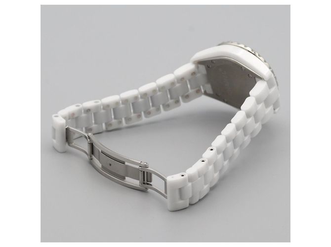 Relógio Chanel J12 33mm em Cerâmica Quartz - vista 6