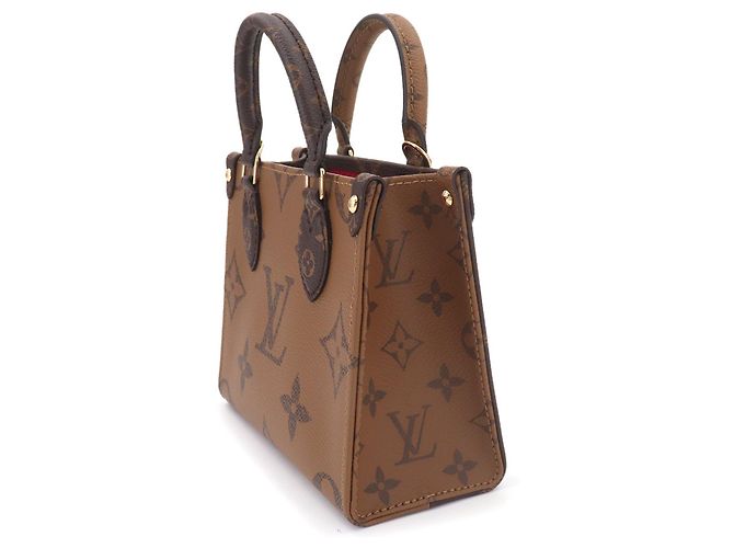 Borsa Louis Vuitton OnTheGo BB Monogram Giant Reverse Marrone - vista 3
