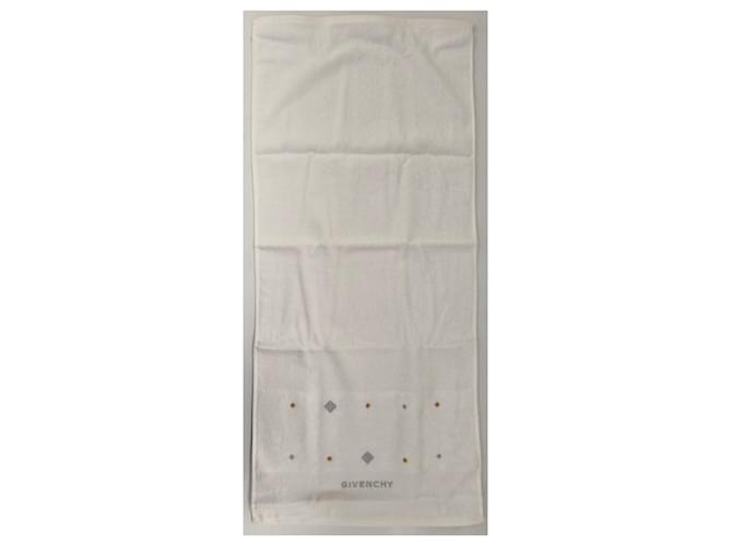 Givenchy white cotton towel - view 4