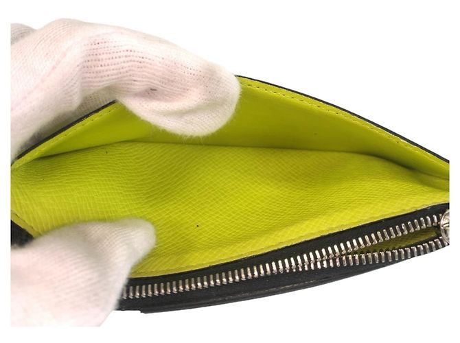 Tarjetero con monedero Louis Vuitton Taigarama Amarillo - vista 5