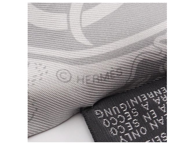 Hermès Hermes Twilly EX-LIBRIS LES PARISIENNE Seidentuch Braun Mehrfarben Gelb - Ansicht 4