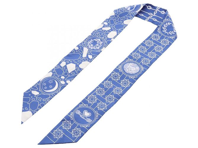 Hermès Foulard Hermes Twilly LA DANSE DES AMAZONES Bianco Blu - vista 3
