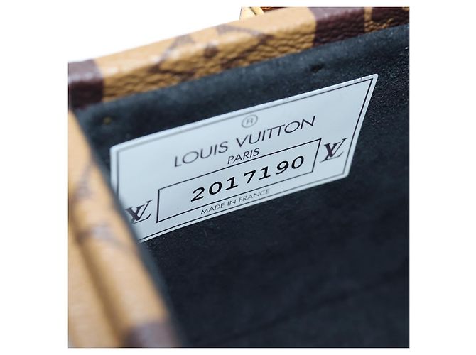 LOUIS VUITTON Monogram HUMAN MADE NIGO Cotoville 40 Trunk M20464 Auth BA14605SM Giallo Monogramma - vista 10