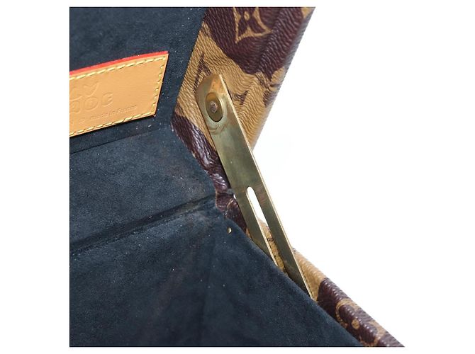 LOUIS VUITTON Monogram HUMAN MADE NIGO Cotoville 40 Trunk M20464 Auth BA14605SM Giallo Monogramma - vista 29
