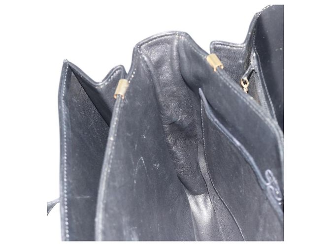 Céline Sac à épaule en cuir noir et or Auth 194233 Doré - vue 20