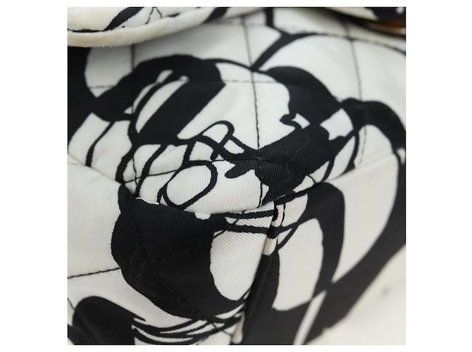 Borsa a tracolla con catena CHANEL Matelasse Satin 2way White Gold CC Auth 195250M Bianco D'oro - vista 17