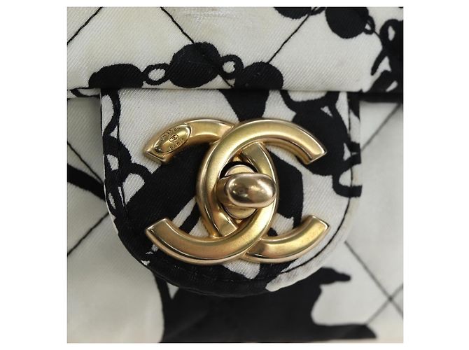 Borsa a tracolla con catena CHANEL Matelasse Satin 2way White Gold CC Auth 195250M Bianco D'oro - vista 21