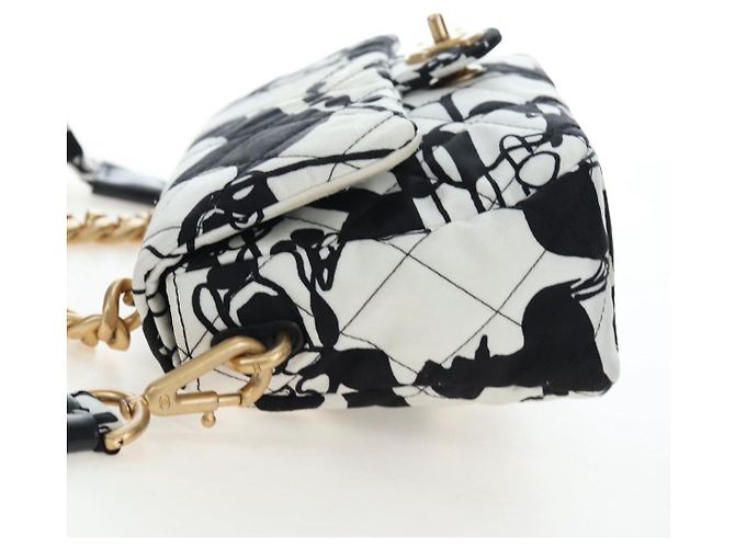 Borsa a tracolla con catena CHANEL Matelasse Satin 2way White Gold CC Auth 195250M Bianco D'oro - vista 4