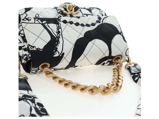 Borsa a tracolla con catena CHANEL Matelasse Satin 2way White Gold CC Auth 195250M Bianco D'oro - vista 7
