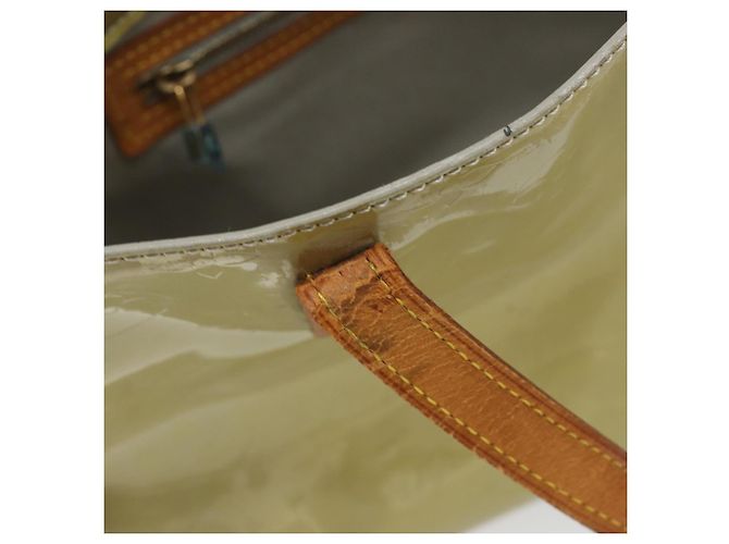 LOUIS VUITTON Monogram Vernis Reade PM Hand Bag Gris M91145 LV Auth 196185 Grigio - vista 10