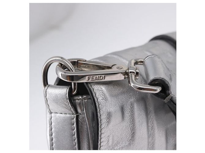 FENDI Zucca Canvas Mamma Baguette Schultertasche aus Leder Silber Auth 197105SAM - Ansicht 18