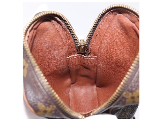 LOUIS VUITTON Monogram Mini Danube Shoulder Bag M45268 LV Auth 194357 Monogramma - vista 18