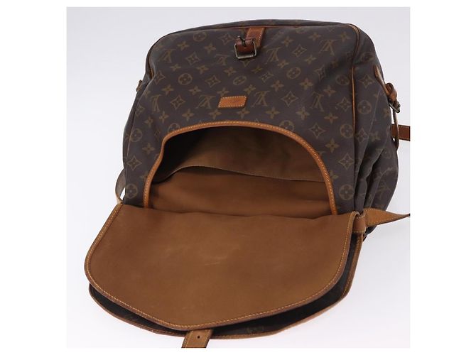 LOUIS VUITTON Monogram Saumur 35 Shoulder Bag M42254 LV Auth BA14087 Monogramma - vista 20
