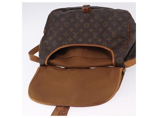 LOUIS VUITTON Monogram Saumur 35 Shoulder Bag M42254 LV Auth BA14087 Monogramma - vista 24