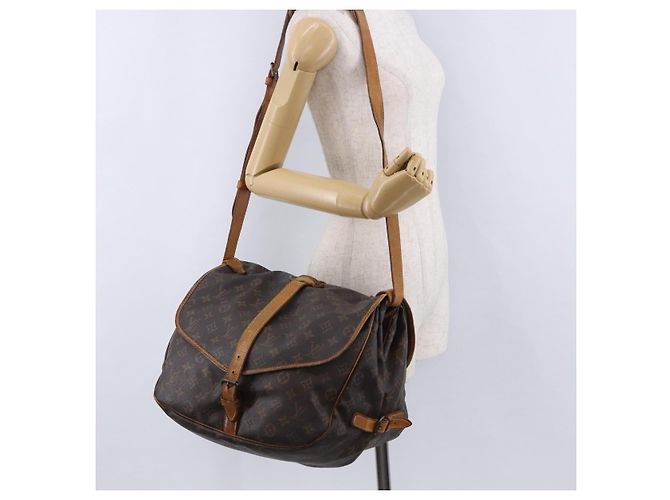 LOUIS VUITTON Monogram Saumur 35 Shoulder Bag M42254 LV Auth BA14087 Monogramma - vista 29
