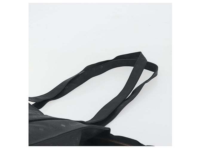 Borsa a spalla MCM Vicetos Logogram PVC Nero Oro Auth bs36729 D'oro - vista 8