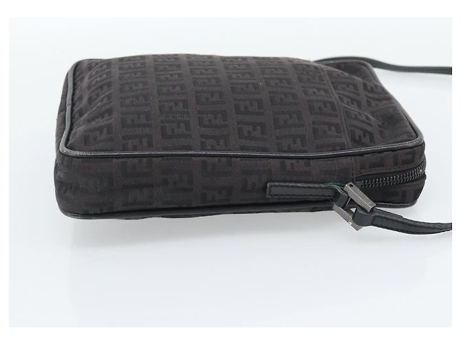 Borsa a tracolla FENDI Zucchino Canvas Nero Argento 8BT053 Auth 196151 - vista 4