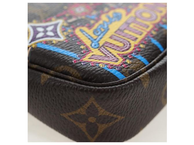 LOUIS VUITTON Monogram Vivienne Mini Pochette Accessoires M69752 LV Auth 195027M Monograma - vista 14