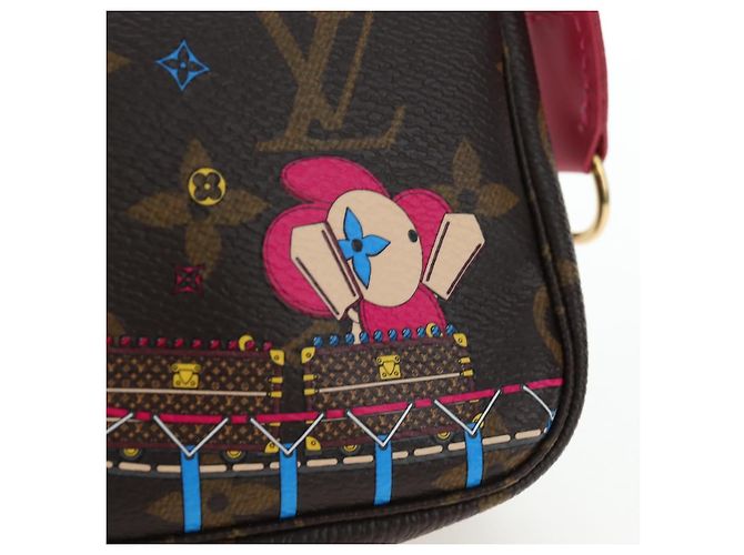 LOUIS VUITTON Monogram Vivienne Mini Pochette Accessoires M69752 LV Auth 195027M Monograma - vista 19