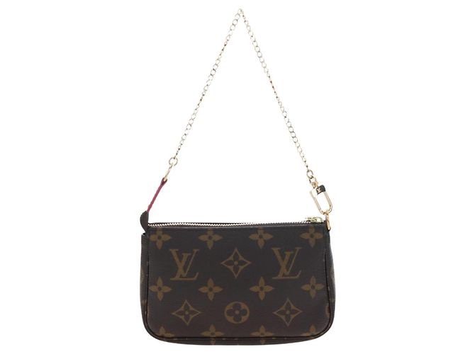 LOUIS VUITTON Monogram Vivienne Mini Pochette Accessoires M69752 LV Auth 195027M Monograma - vista 2