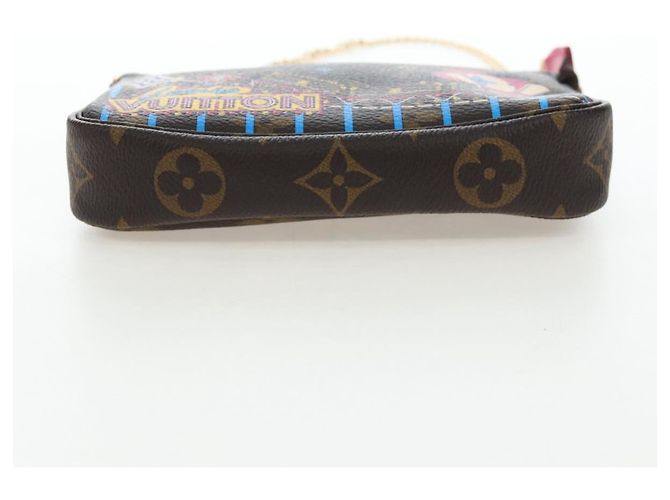 LOUIS VUITTON Monogram Vivienne Mini Pochette Accessoires M69752 LV Auth 195027M Monograma - vista 5