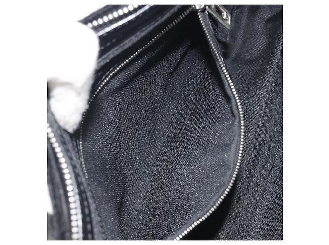 Borsa a tracolla con catena FENDI Velor Black Auth 195236A Nero - vista 23