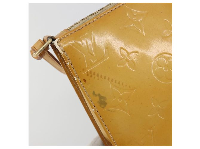 LOUIS VUITTON Monogram Vernis Lexington Pouch Beige M91010 LV Auth 195097 - vista 10