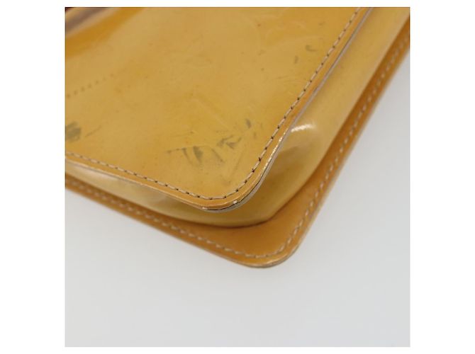 LOUIS VUITTON Monogram Vernis Lexington Pouch Beige M91010 LV Auth 195097 - vista 17