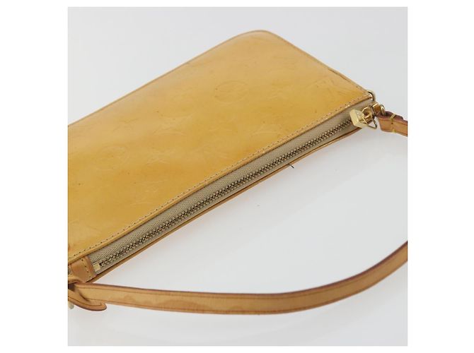LOUIS VUITTON Monogram Vernis Lexington Pouch Beige M91010 LV Auth 195097 - vista 6